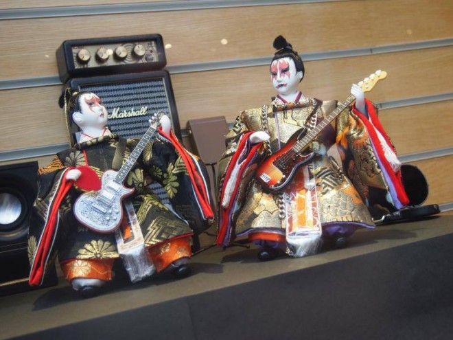 引退後のおひな様がハジけすぎ？ “名古屋のおばちゃん”発案の『福よせ