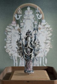 ������́g�����J�X�h���I�u�W�F�Ƃ���3�������u���������̐��E�ɏ����v