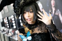 �F�_�������g�����т��h���R�u���ɂł��Ȃ��Ǝv���Ĕ�яo�����v