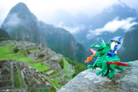 �}�`���E�s�`����Ղ���C���h�܂Łc���S�̃~�j�t�B�M���A�ō��s�傷����g�I���ʁh�ɔ���