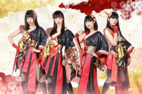 ���쏬���A�Â��ǂ����{�̓`���|�\�ɁA����̗v�f�������ꂽ�p�t�H�[�}���X