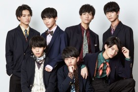 ���ڒj�����j�b�g�u�����͎����ɂ���B�v��1stSG�����u�l��͑��̃O���[�v�Ƃ͕ʃW�������v