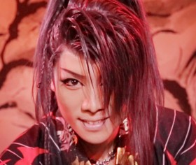 ��O�����E�̎��X�^�[���c�E���c���R�u�l���ꂼ�ꂪ������g�F�h�Ɓg�a�h��`�������v