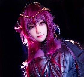 �����̐g�̂ŋ����Č�����g�����j�q���C���[�h