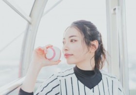 �F�{�́h��싅�����h����ϖe�𐋂��������Ј������uSNS����̎d���ρv