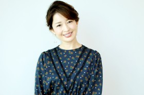 ���ۗF�I�A�i�����玙�Ɠ������@�ς�����e���r�ƊE