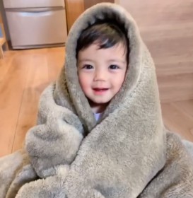 �u���[�_���v�H�ѕz�ɂ���܂�̂���D���Ȓj�̎q�́g���肭�肨�߂߁h�ɖ������l���o