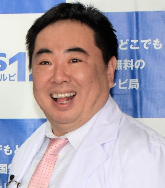 本上まなみに見える かわいすぎる塚地武雅の お母さん感 に見る圧倒的な憑依芸 Oricon News