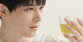 �g���󋉃C�P�����h�g�򗺂́A�g������������΂݁h�������o�����V�u�����v���������̃��P