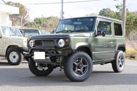 �u�[��2�N�҂��v�g�V�^�W���j�[�����ȁh�̍��@�����[��������X�ŁA�l�C�̃J�X�^���Ƃ́H