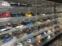 �h�g�~�J���h����f�B�X�v���C�̋ɈӁA6000���_�z�u�u�܂��ɓ���v