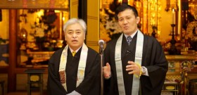 �������g���ˁh�œ`����Z�E�R���r���b��@YouTube�f�r���[�ŃR���i�Ђ̑z�����