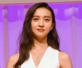 ���ڕς�����H Cocomi&Koki,�o���̃C���X�^�ɔ����A�A���`������������g���C�����t�@�~���[���h