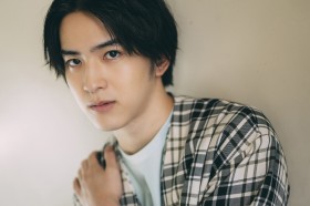 �b���Đ^�A�l���̔������₵���T�b�J�[�́u��1�^2�v�@���������́g�A�C�X�h