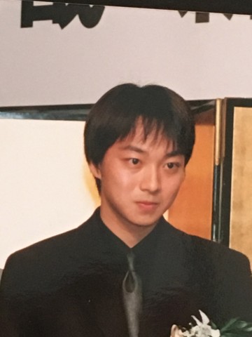 棋士歴年 カツラ芸10年 将棋界盛り上げる佐藤紳哉七段 藤井棋聖に勝ってカツラを取りたい Oricon News