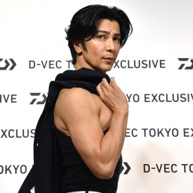 ��3��@�j���������g���z�̃{�f�B�h�����L���O