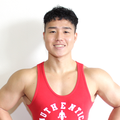 ゴールドジム 原宿ANNEX　ゴールドジムトレーナー 佐村直紀