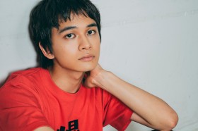 �k�����C�̕Έ��T�E�i�I�s �g�����~�h�ƃ��[�e�B���Łu�F���܂Ŕ��ł�����v