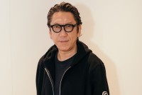 �f�r���[40�N�̕z�ܓБׁA�M�^���X�g�Ƃ��Ă������u���̐�����ƍō��̎���������v