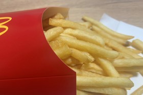 200��ނ�H�ה�ׂ܂Ƃ߂��t���C�h�|�e�g�l�@�ɔ����@���e�Ҍ��g�|�e�g���h�u�C�Â�����D���ɂȂ��Ă��v