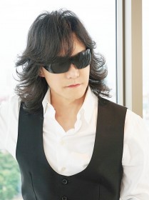 Toshl�u�Ⴂ����͌����Ȃ������v�{���̎����A�c�����������ƂŌ������V���ȓ�