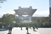 45���N�̃R�~�P�u��x���J�Âł��Ȃ�����1�N�v�A���l�����̉΂������Ȃ��c�����ƃR���i��̖���