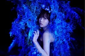 �c���������A���̃Z���t�v���f���[�X�ŐV���n�@�g��炬�h���e�[�}�ɃA���o���͂��ׂĐV�Ȃō\��