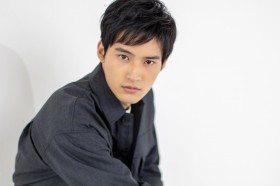 ���c���j�̊G�S��T��@����̈ꎺ���A�g���G�ɂ��ĕ`���u�A�[�g�̊y���݁v