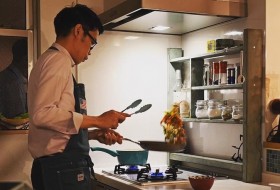 �g�����ł��Ȃ��T�����[�}���h�̗[�ѓ���ɔ����@�����́u�����̏�ō�鎩�������̂��������v