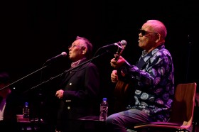 �f�r���[����50�N�𒴂����u���b�h���o�^�[�A�X�e�B�[�r�[�E�����_�[�Ƃ̈ӊO�Ȋ֌W�Ƃ�