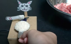 �u�L�̎���؂肽����w�v�����߂ȑ��u�ɔ����A���{�b�g�������Ă�����҂��������둕�u�ɖv�����闝�R