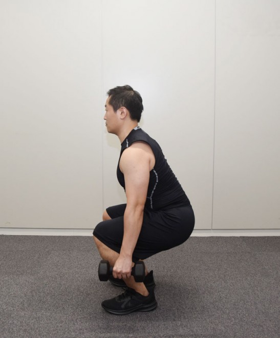 ダンベルを使った下半身の筋トレメニュー プロが教える下半身の筋トレ Oricon News