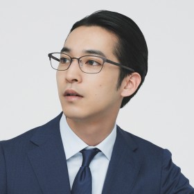 �����͒j���́g���K�l�h�܂Ō��Ă���c8�����̏������u�E��j���̃��K�l���ς�������ƂɁg�C�Â��h�v