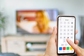 �u�����R���ǂ��H�v�C���C���������@�X�}�z�Ńe���r�𑀍�ł���A�v���w�Ɠd�蒠�x�Ƃ́H