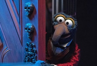『Muppets Haunted Mansion: マペットのホーンテッドマンション』（C） 2021 Disney