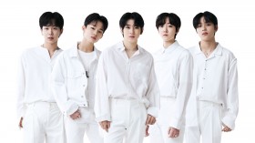 ���{�l�A�}�����P�C�W���̃f�r���[����@�wLOUD�x�ŏI�́`Team JYP�v���t�B�[���yVol.4�z