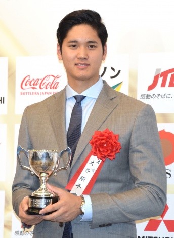 5�A�e�B���Łg�a������h�ɉ������������J�ĕ��I�� (C)ORICON NewS inc.