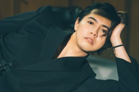 �Њ����������U�߂Łg�ۗ��h�� �u�R���v���b�N�X�ƌ��������āA�����̃M�A���グ�Ă����v�y#�t�@���������������̃R�g�z