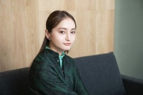 �ŋ����D�E�����݂̂�A�����g�h���X�e�B�b�N�Ȗ𕿁h�ɔ[�����u�ǃh���Ƃ�����Ă݂����v