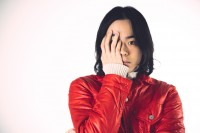 ���c����A�g㵒p�S�h�̋��������߂��Ă���鉹�y�����u�ŏ��͂ł���΂��Ȃ��ق��������̂��ȂƁc�v