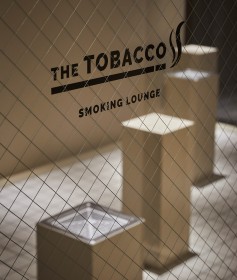 �t���̒��Ŋ����́g�i���r�W�l�X�h�A�u���P���Ƃł͂Ȃ��v�������ɗ���Ȃ����v���ڎw��