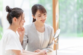 ���̎�����Y�݂��s���Ȃ����ւ̐؎��ȑz���c�X�L���P�A�̗v�̓R�~���j�P�[�V�����ɂ���H�@