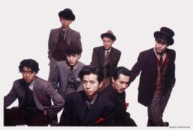 �`�F�b�J�[�Y���`���̃o���h�ɂȂ������{�����ك��X�g���C�u�@7��9���g�z�M�h�ŒǑ̌�