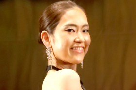 �y���{�f�B���z�u�{�����[���̂��邨�K���A�܂����c�v���g�Ǝ葫�̒������������{�f�B���C�N�ɗ�ފŌ�t�u�]������߂���K�Ŕ����т���v