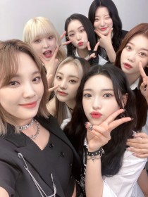 Billlie�A�J���o�b�N�C���^�r���[�@�V��Ɏ��M�u�܂��������������Ƃ̂Ȃ��������̎p���v