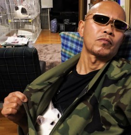 �u�O�Ȃ͂Ȃ����ǁA�ی삵���L�͂���v600�C�̉Ƒ��ƕ�炷�����́g�ŋ��M���b�v�h�ɔ���