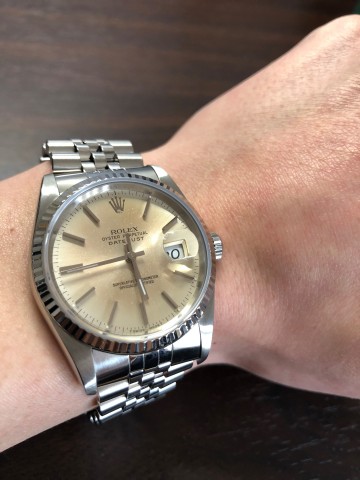 �c���������󂯂������b�N�X�̎��v