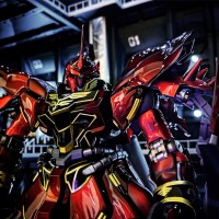 できるモデラーは背景にもこだわる…整備？ 解析？ 出撃前？ 見る人の想像力を刺激する“格納庫収容ガンプラ”の世界