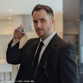 SNS�ŕϐg�V�[�����b��́w���ʃ��C�_�[�M�[�c�x�O���l�A�N�V�����o�D�����A���{�����̕ǂƊ��̕ω�