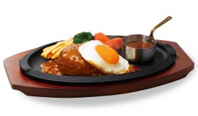 ���j���[���i����𔭕\�������C�����z�X�g�u���t�����l�H���v���т����R